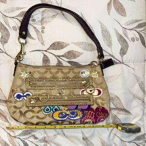 Coach Tan and Gold Women's Bag Y2K